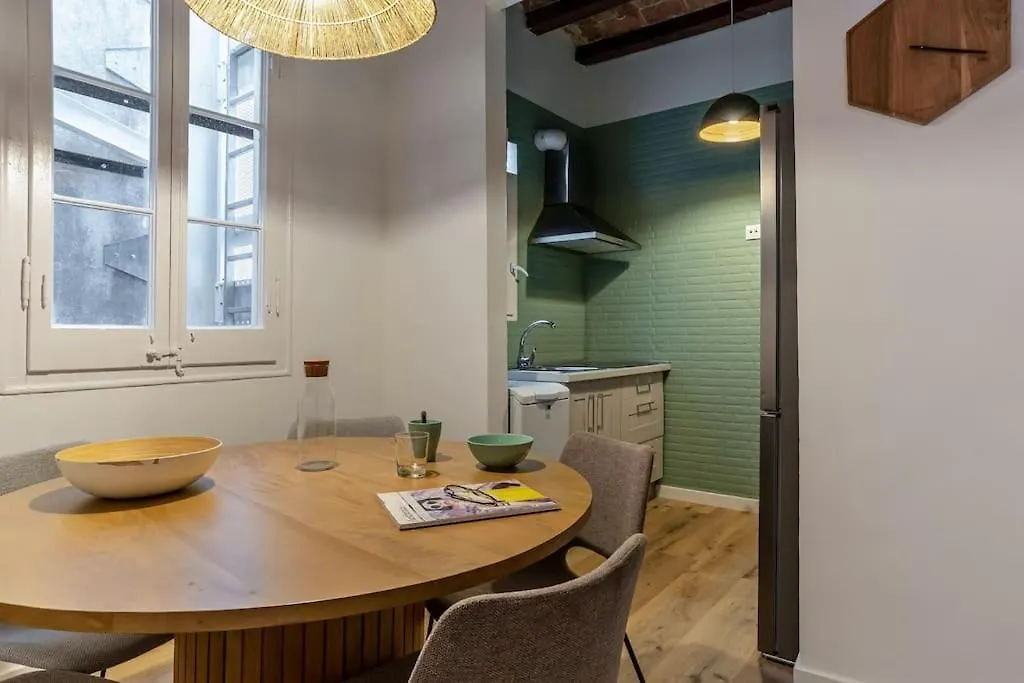 Canela Homes Barcelona Corsega 0*,