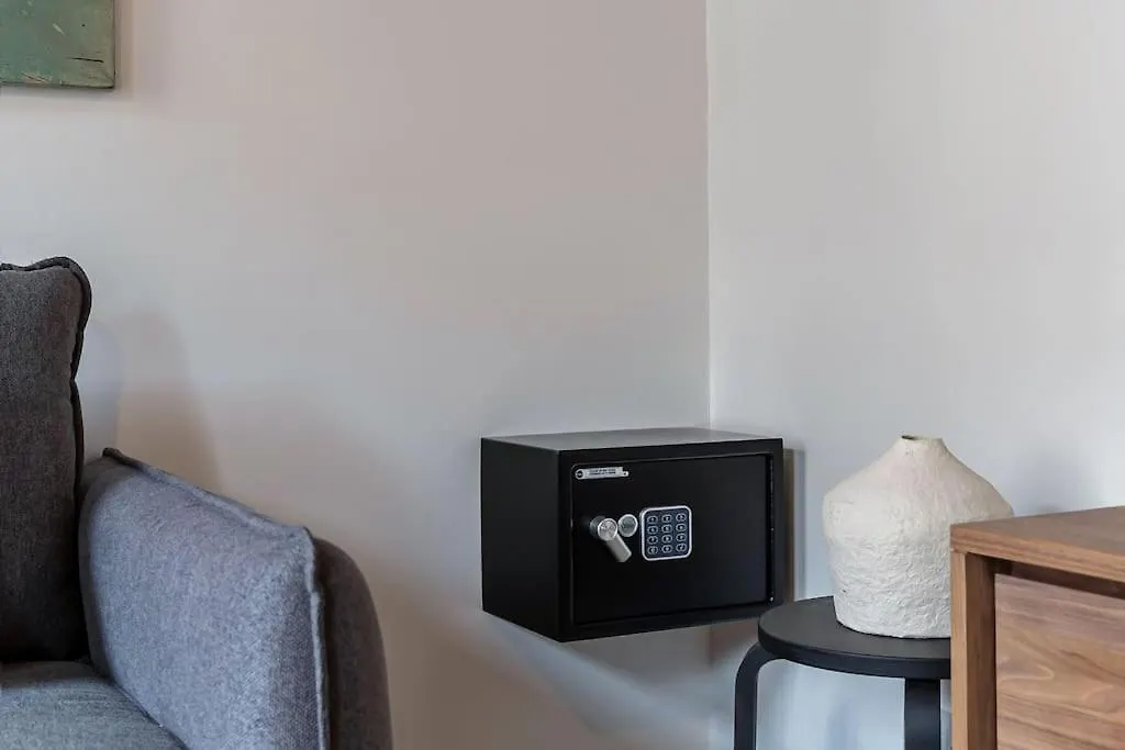 Canela Homes Barcelona Corsega 0*,  Španělsko